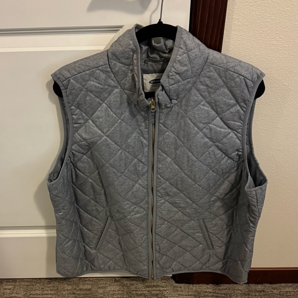 Old navy vest